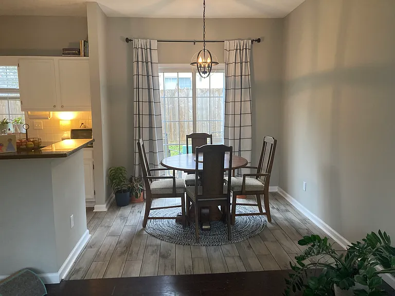 617 W Mnr — Photo 18
