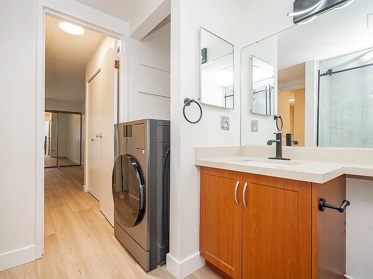7631 Steveston Hwy #208 — Photo 12