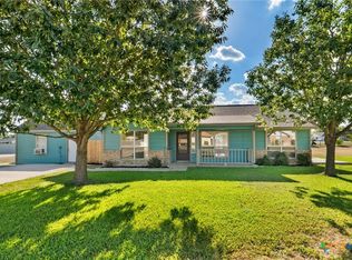 710 Fallen Oak Dr, Bertram, TX 78605