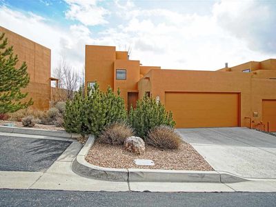 640 Avenida Colima, Santa Fe, NM, 87506
