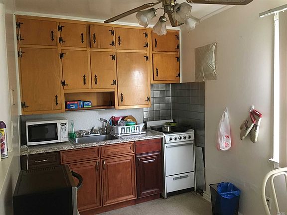 2nd image of 64 Doherty Ave