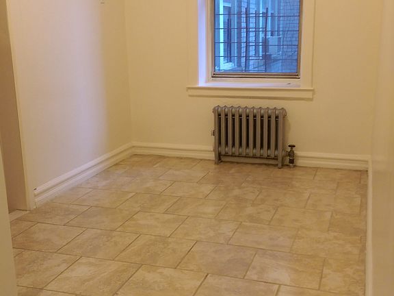 4th image of 190 E 17th St APT 1A