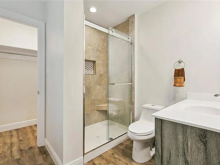 3832 Bauvais St — Photo 10