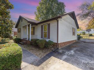 7428 Bradgate Rd, Charlotte, NC 28217