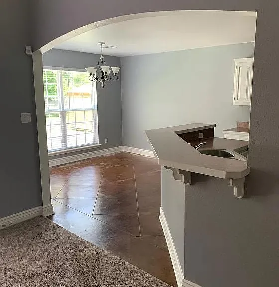 24250 S Montgomery Dr — Photo 7