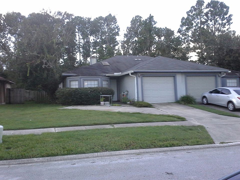 2nd image of 10778 Ironstone Dr S