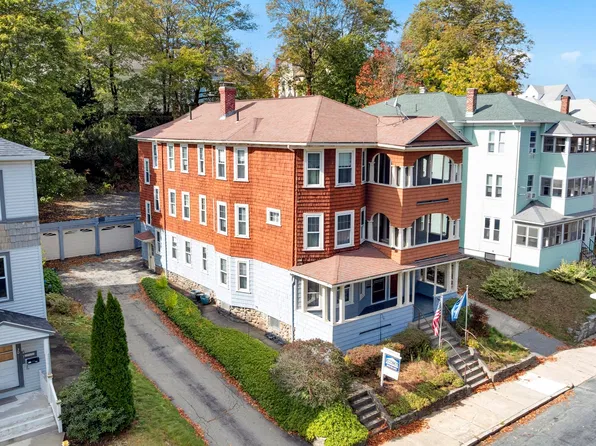 28 Crystal St, Worcester, MA 01603