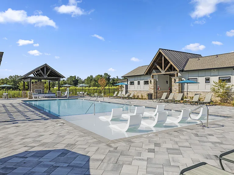 Artisan Living Mills River — Photo 33