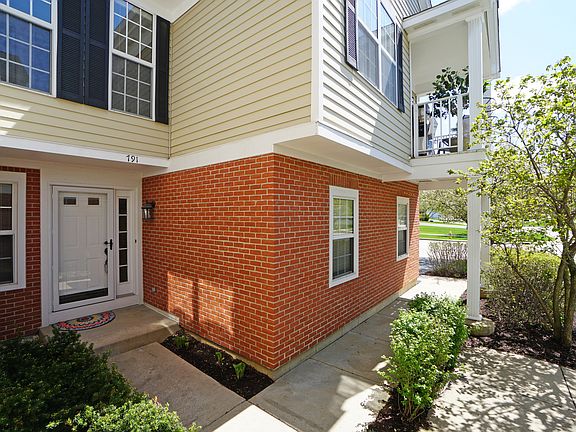 2nd image of 791 Grosse Pointe Cir