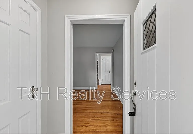 5946 Haverford Ave — Photo 5