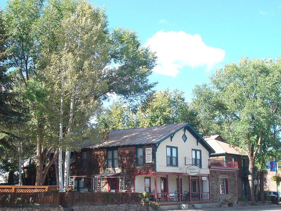 1st image of 1550 Grand Ave