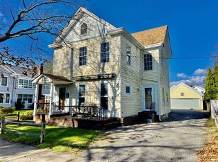 130 Bay Ave, Greenport, NY 11944