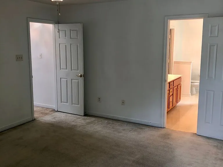 6812 Beulah Oaks Ln — Photo 22