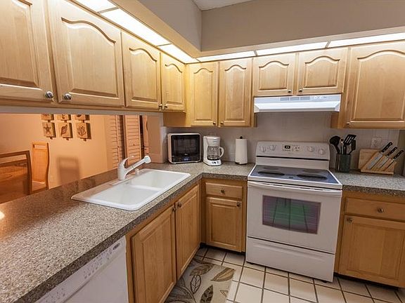 2nd image of 6365 Bahia Del Mar Blvd APT 206