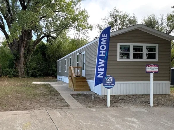 4960 S Seneca St Lot 61, Wichita, KS 67217