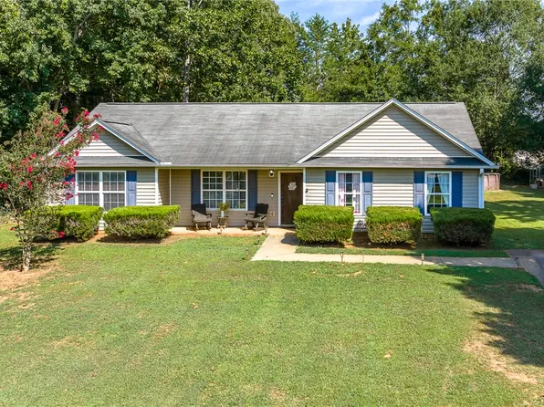 208 Redfern Ct, Easley, SC 29640