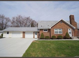 136 Miami Pkwy, Cheektowaga, NY 14225