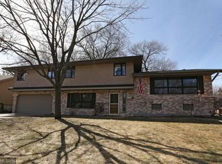 1694 23rd Ave NW, New Brighton, MN 55112