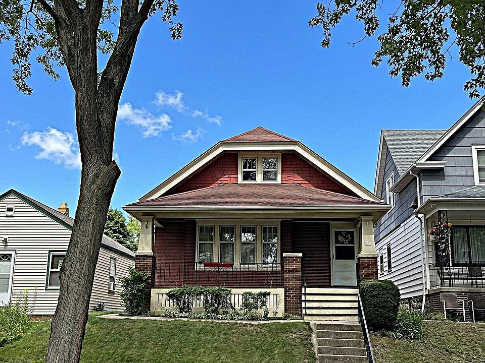 1st image of 627 E Russell AVENUE
