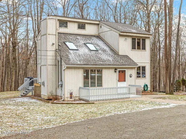 34 Sheffick Dr, Gouldsboro, PA 18424
