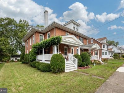 381 W Broad St, Telford, PA, 18969