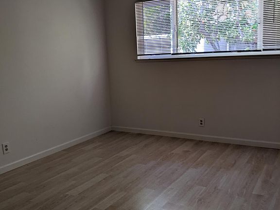5th image of 1070 Topaz Ave APT 3