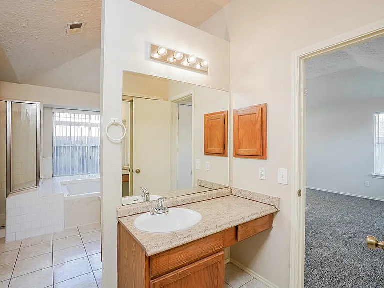 1331 Three Forks Dr — Photo 9