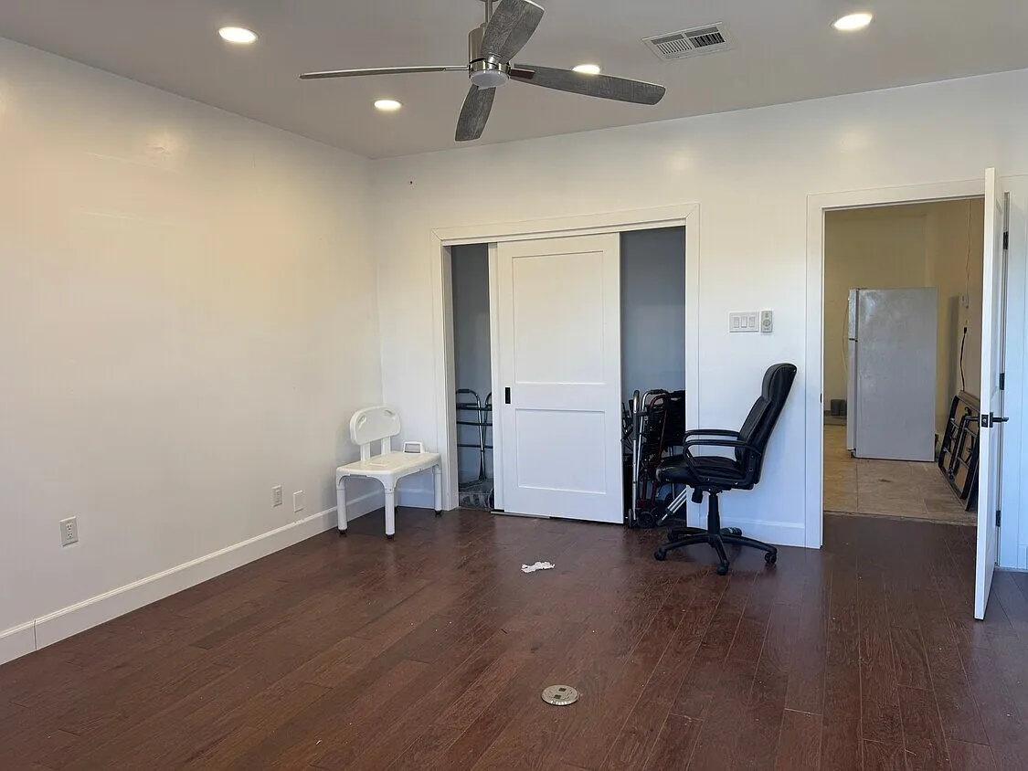 1 bed, 500 sqft, $1,000 — Photo 4