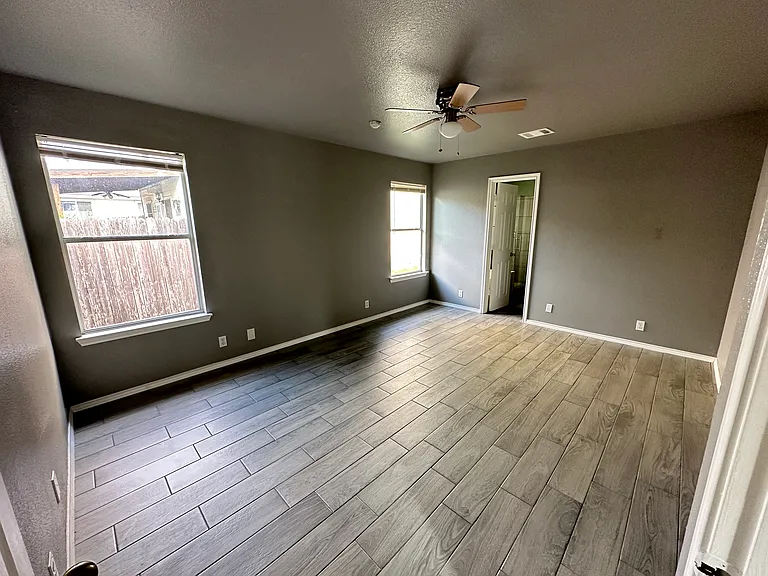 4811 Orchid Star — Photo 12
