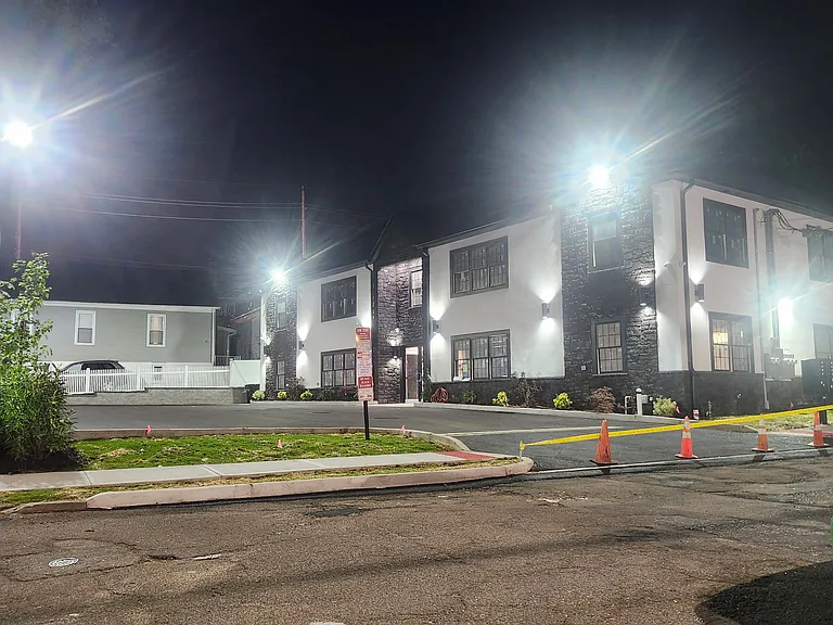 5 Milton Ave — Photo 3