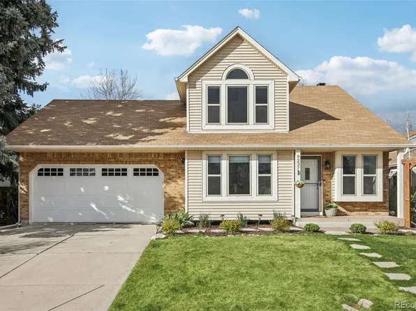 9237 W Nichols Place, Littleton, CO 80128
