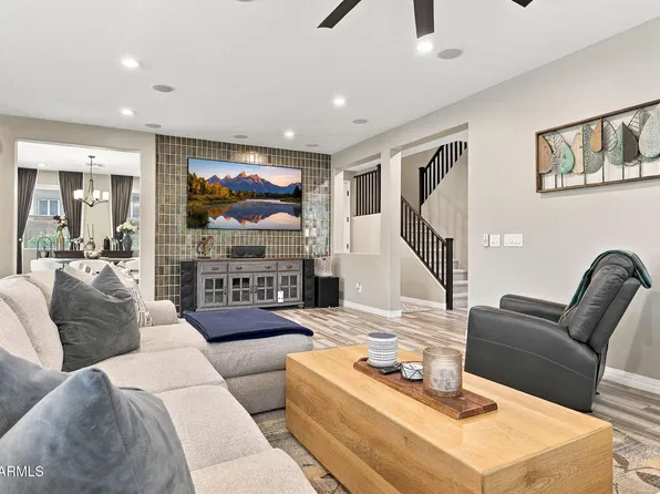 16005 W SHAW BUTTE Drive, Surprise, AZ 85379