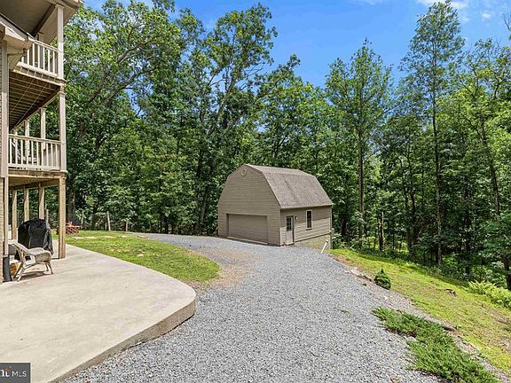4th image of 88 Pin Oak Rd