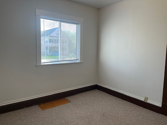 5th image of 1625 Hewitt Ave APT 1