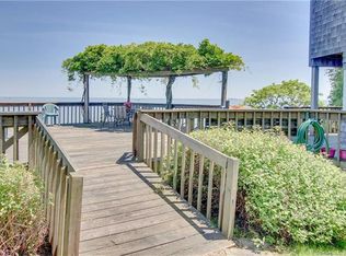 39 Spencer Ave, Guilford, CT 06437