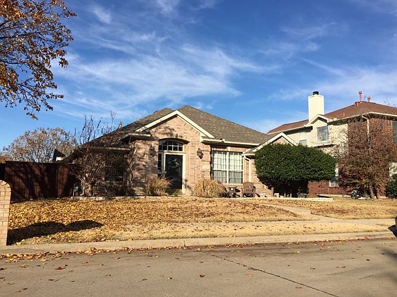 3rd image of 1838 Crosshaven Dr