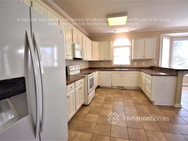 253 Sedgewick Trl — Photo 6