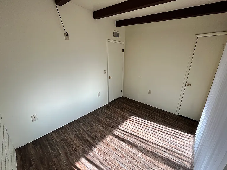 3627 E Lee St #L2 — Photo 14