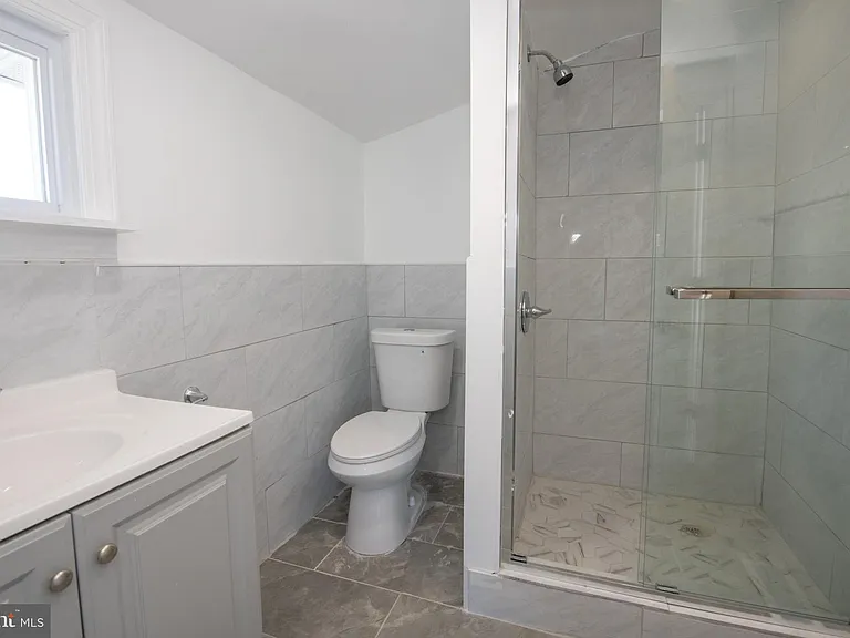 606 Green St — Photo 19