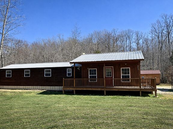 4th image of 664 Russ Valley Rd