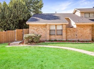 12501 Hornbeam Dr, Dallas, TX