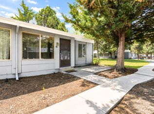1700 NE Wells Acres Rd APT 38, Bend, OR 97701