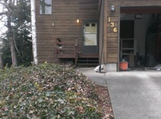 134 NW 9th Ct, Hillsboro, OR