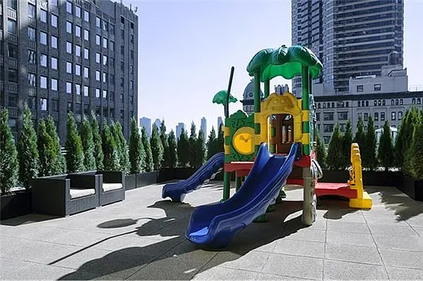 Rented by Park River | media 23