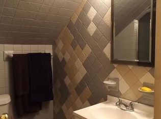 1391 Genesee Ave, Mayfield Heights, OH 44124