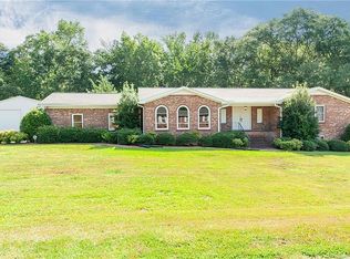 13 McKay Rd, Honea Path, SC 29654