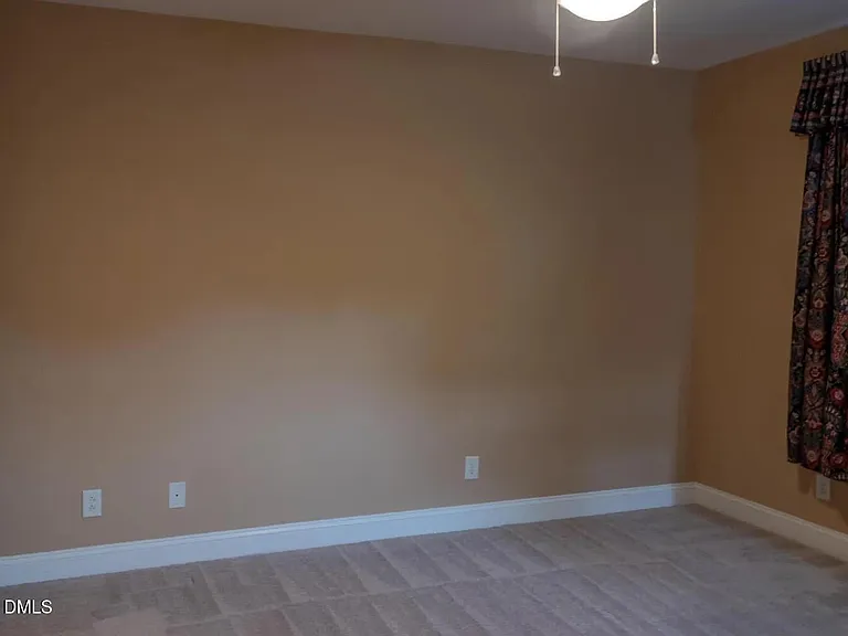 822 Providence Glen Dr — Photo 14