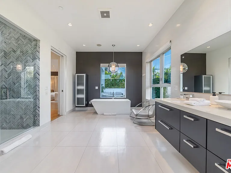 6359 Colgate Ave — Photo 16
