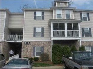 5301 Carolina Crossings Way UNIT 202, Louisville, KY 40219