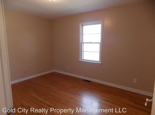 700 New St, Radcliff, KY 40160